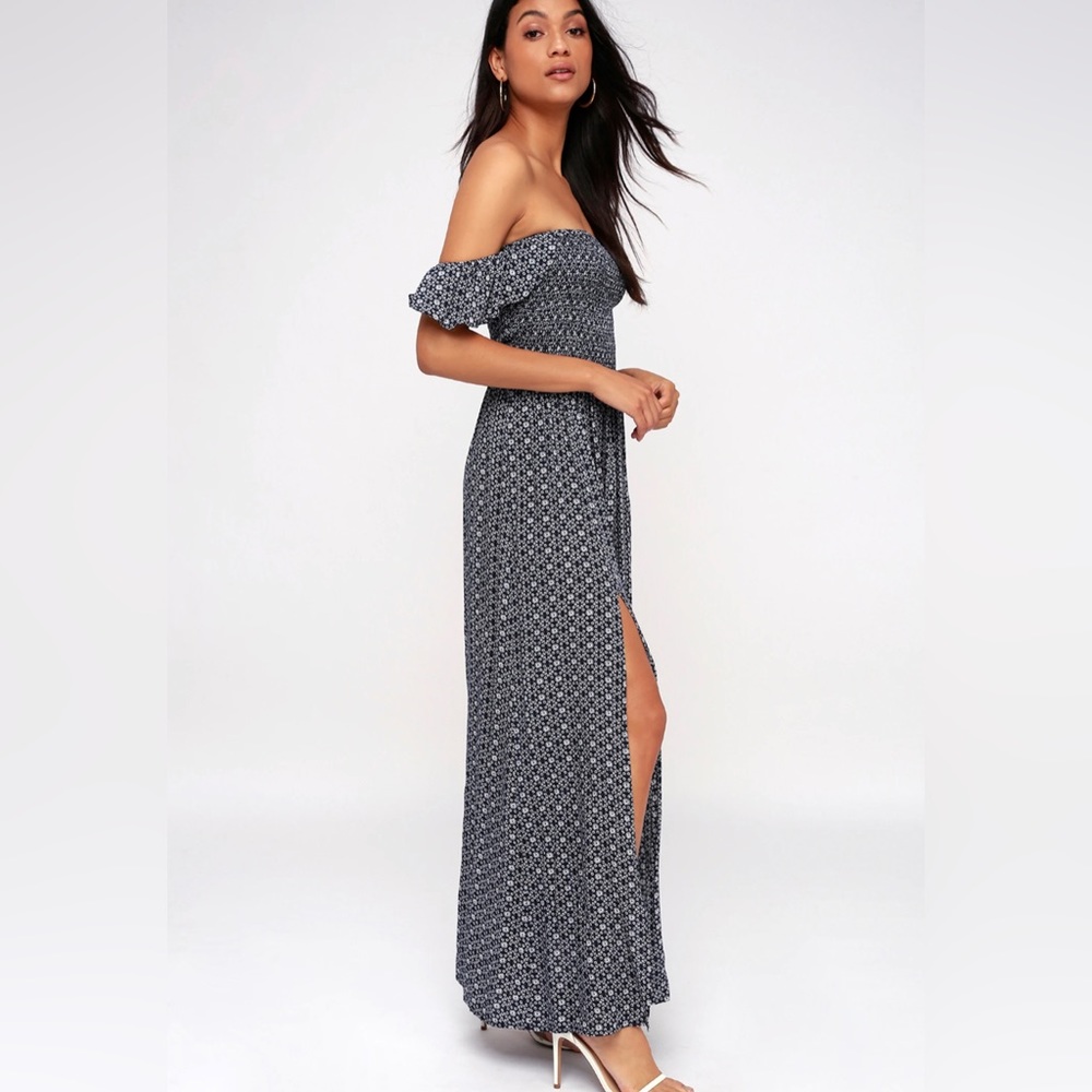 Lulus size medium maxi dress.